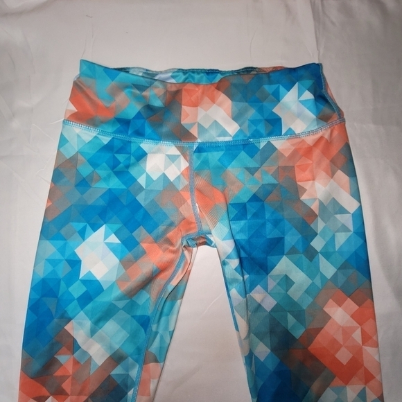 Reebok Capri Leggings Low/Mid Rise Women's Size Small - Picture 3 of 11
